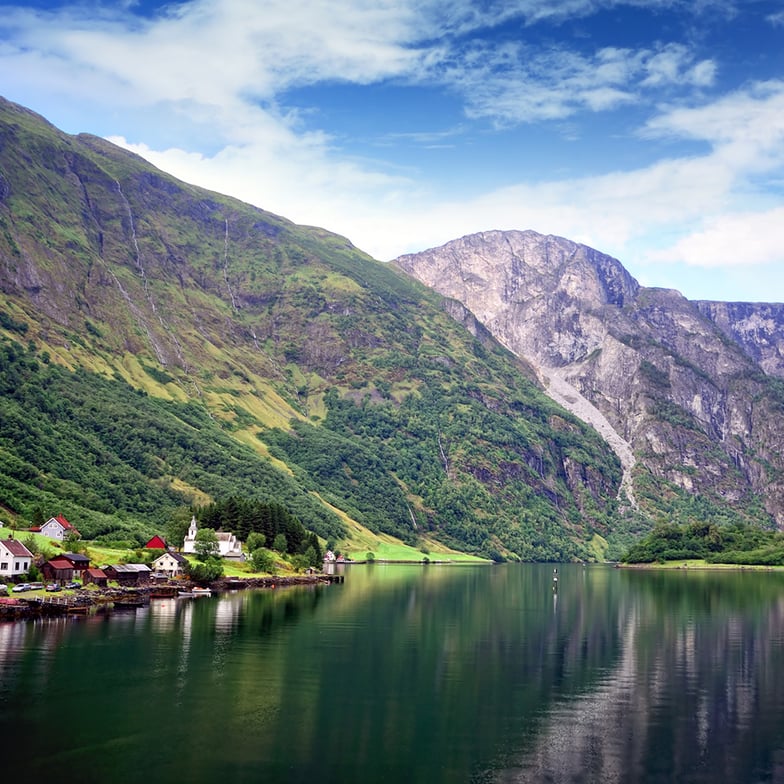 CRUISING NORWEGIAN FJORDS
